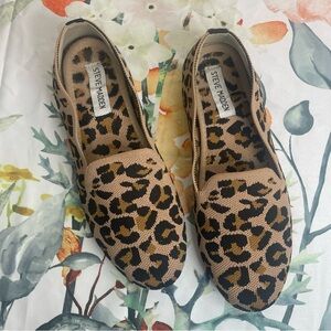 Steve Madden Sabin leopard print knit flats